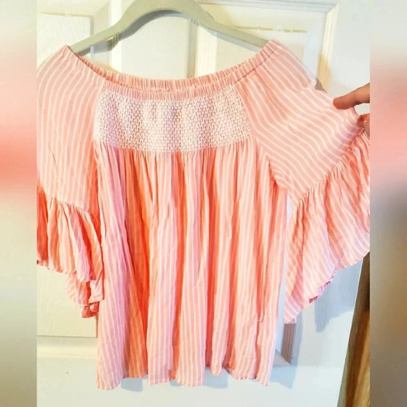 A.N.A | Off the Shoulder Bell Sleved Pastel Blouse - Picture 2 of 4